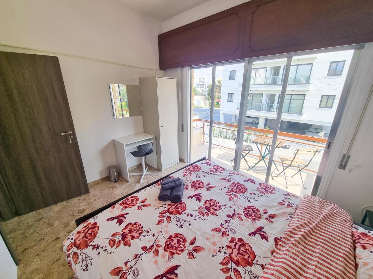 Luxury City Rooms Larnaca Exterior photo